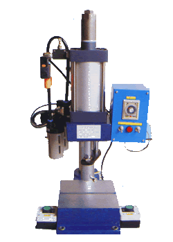 供应忠腾气动压力机用于电子五金塑胶配件冲压切短成型